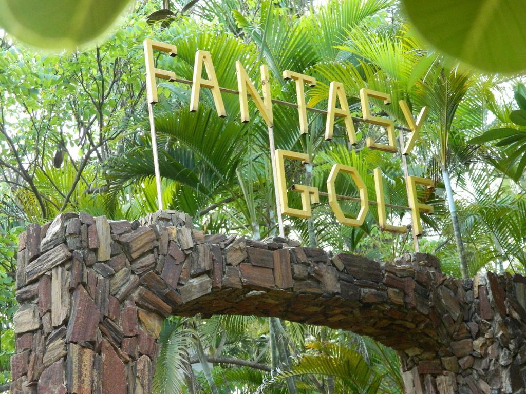 Fantasy Golf Resort Μπανγκαλόρ Εξωτερικό φωτογραφία